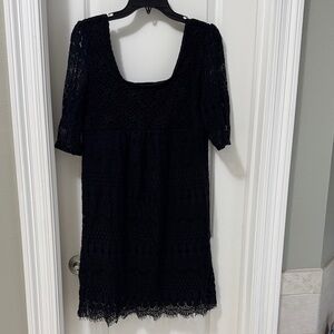 Solitaire Black Lace Short Sleeve Dress